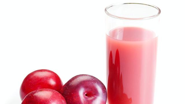 Това е най-полезният сок през горещите летните месеци