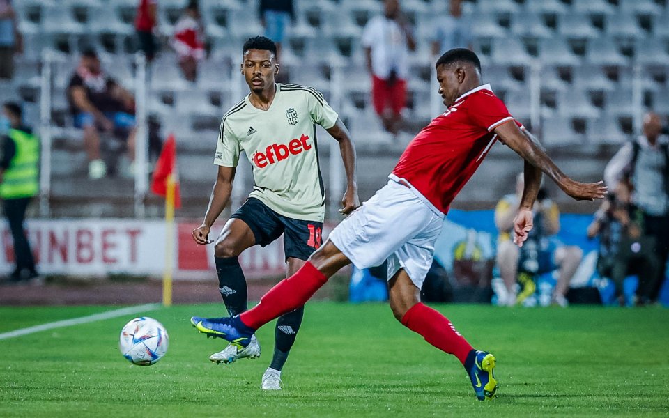 ЦСКА и ЦСКА 1948 се изправят един срещу друг в