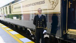 Легендарният влак Ориент Експрес пристига на гарата в Русе Пътешествието