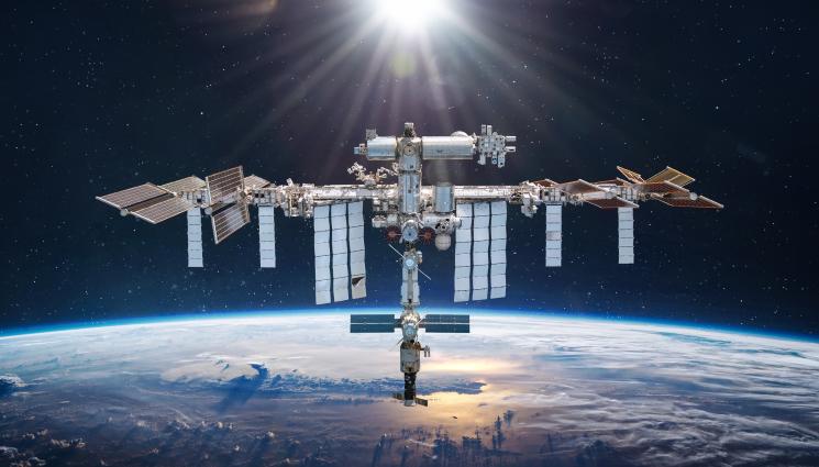 мкс - ЗАПЛАХА В КОСМОСА: Русия обяви Международната космическа станция за опасна