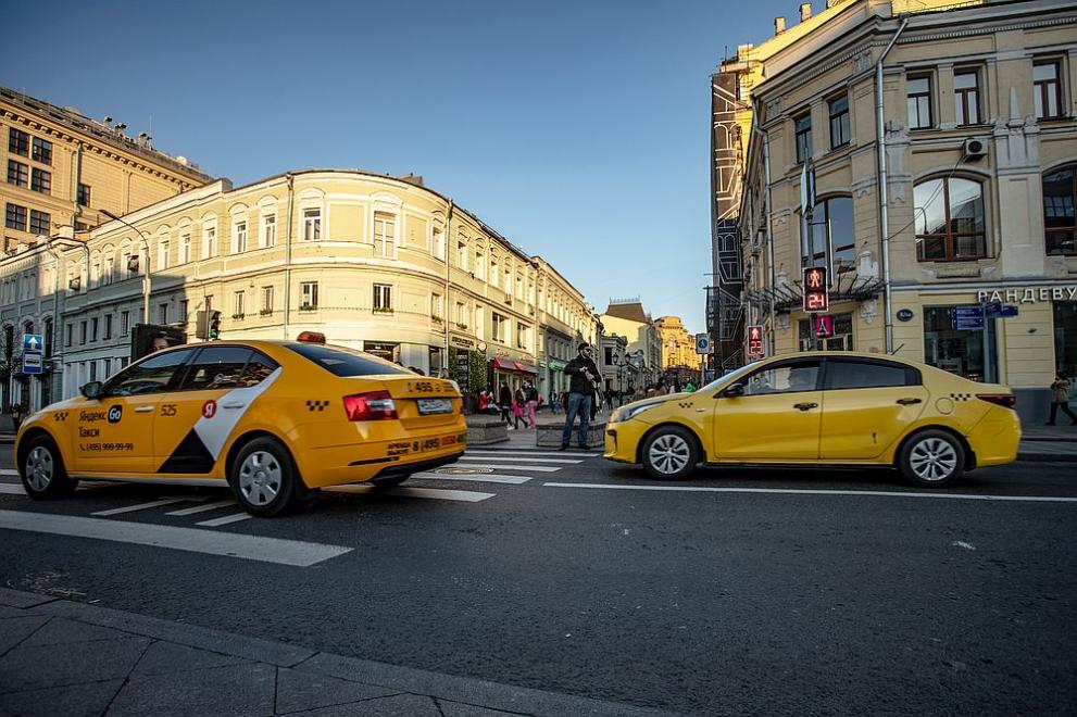 Хакери вкараха Москва в задръстване, като изпратиха стотици таксита на