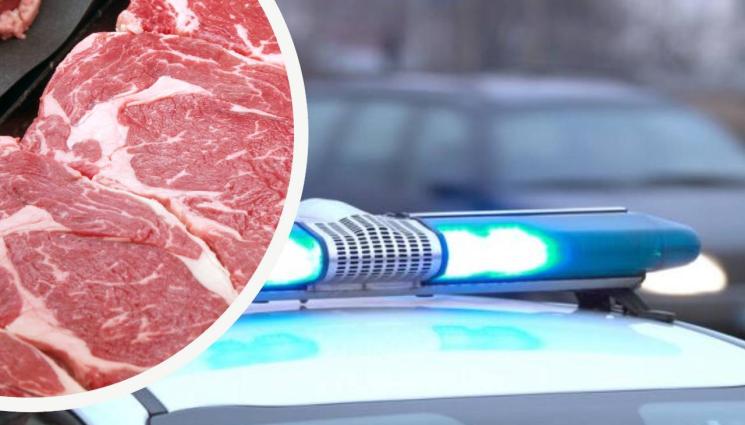 полиция месо - КАКВИ БОКЛУЦИ НИ ПРОБУТВАТ: Спипаха над 3 тона старо месо в транжорна, готвели го за магазините!