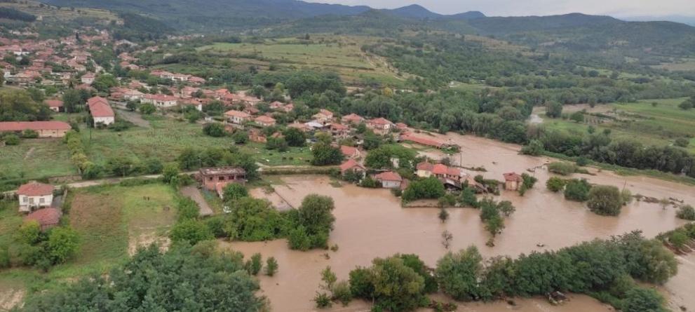  фотоси на наводнението в Карловско от въздух 