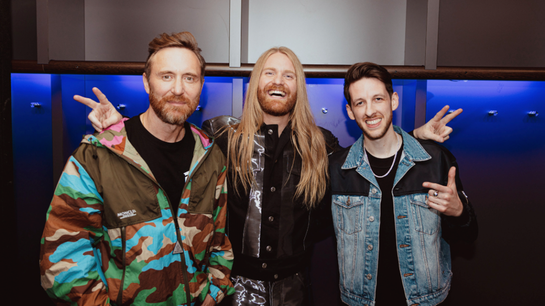 Sigala, David Guetta и Sam Ryder с хитовия сингъл „Living Without You“