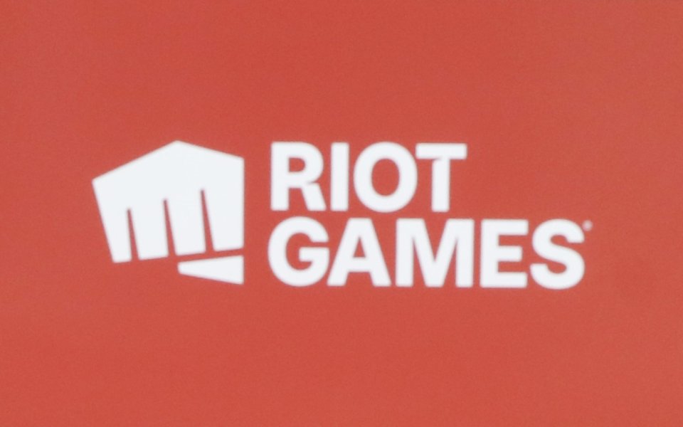 Riot Games призна грешката си пред феновете на LOL