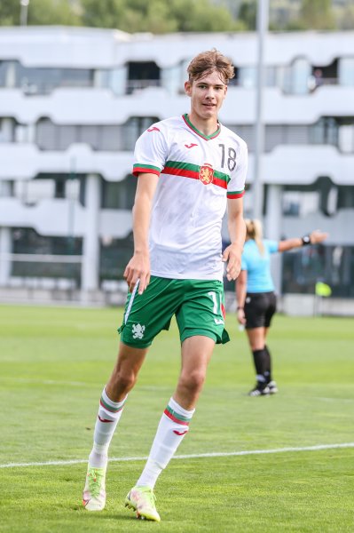 България U171