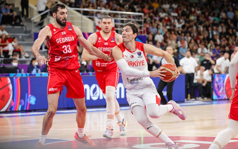 Националният отбор на Грузия по баскетбол победи Турция с 88:83