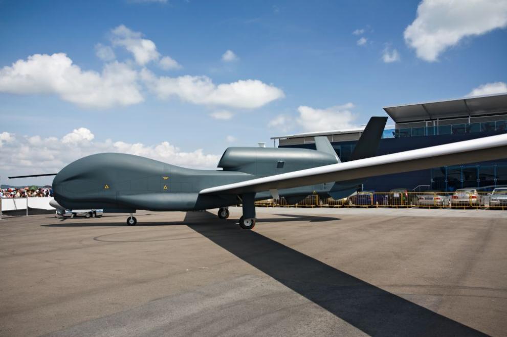 Стратегически американски дронове RQ-4 Global Hawk активно събират разузнавателна информация за