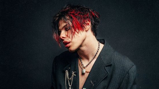 YUNGBLUD издаде дългоочаквания си трети студиен албум – YUNGBLUD
