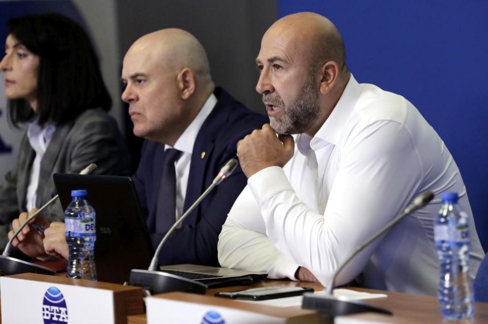  Иван Гешев Богдан Милчев институт по пътна сигурност брифинг 