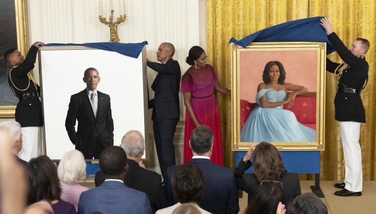 бАРАК - ПЪТ НАЗАД: Семейство Обама се върна в Белия дом