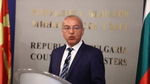 Министър председателят на служебния кабинет Гълъб Донев коментира пред медиите че