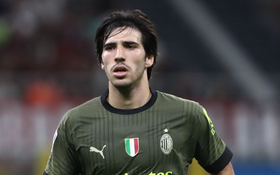 Халфът на Милан - Сандро Тонали, подписа нов договор, който