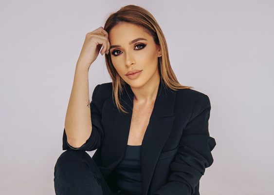 Мика Стоичкова