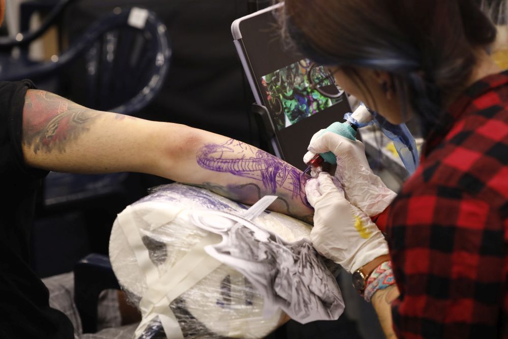 Седмото издание на най-голямото събитие за татуировки у нас Bulgaria tattoo expo бе открито в София. Форумът се провежда в зала №3 на НДК