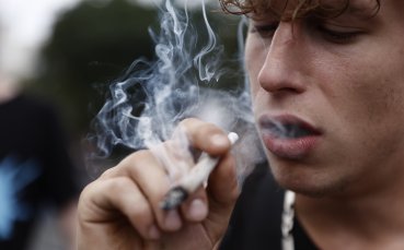Международната антидопингова агенция УАДА ще остави марихуаната в списъка със