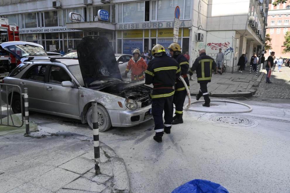  автомобил гори 