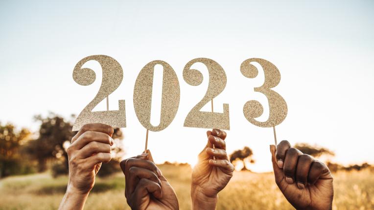 Какво те очаква през 2023-та според зодията ти?