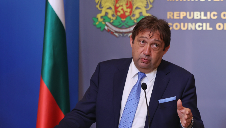 Шишков - БИТКАТА СЕ ЗАПЛИТА: Бивш служебен министър се кандидатира за кмет на София