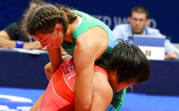 Евелина Николова бронзова олимпийска медалистка се връща на тепиха за