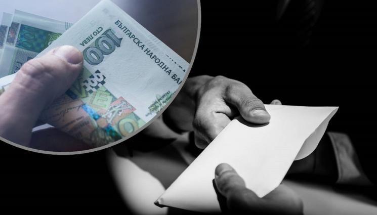 пари подкуп корупция