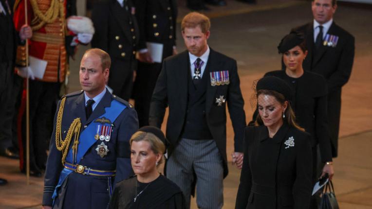 Всички подробности за погребението на кралица Елизабет II