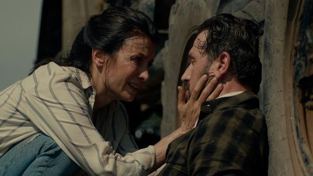 Срещи с тайни от миналото и напрежение до краен предел  в „С река на сърцето“