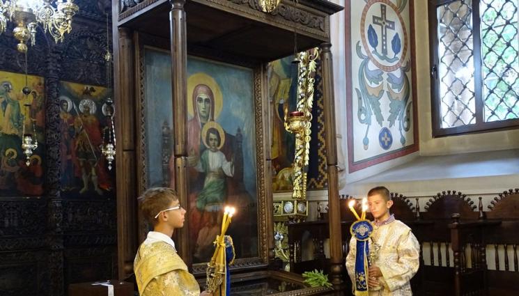 Говореща Богородица Пазарджик - ВЯРА: Говореща Богородица помага в Пазарджик