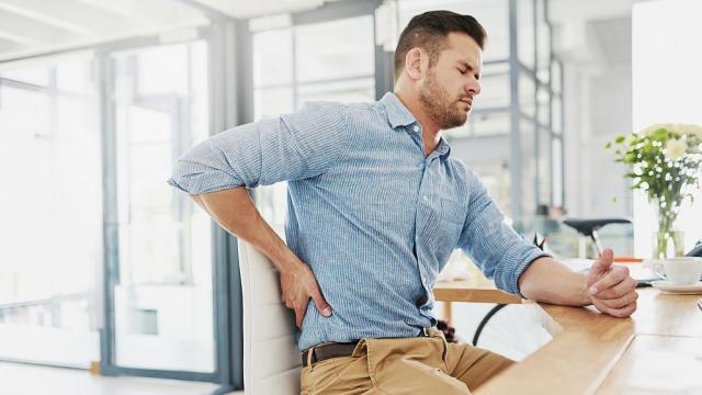 Хронична болка в кръста: С кое лечение да започнем?