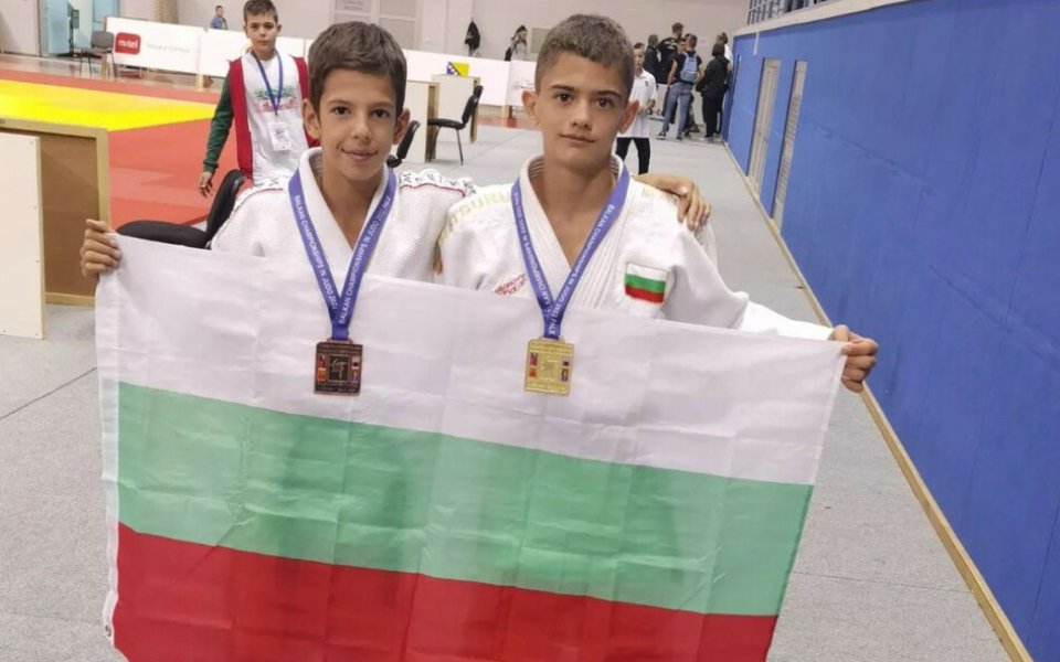 Злато и бронз спечелиха младите български джудисти на Балканиадата за
