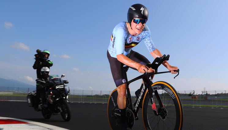 Колоездене - Победителят от Вуелтата стана и световен шампион