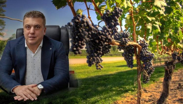 Йордан Чорбаджийски - Йордан Чорбаджийски пред 