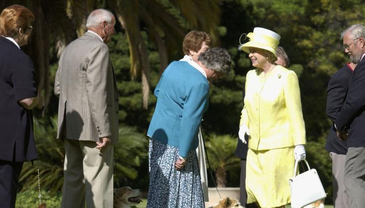 Елизабет - Смъртта на кралицата наду цената на коргитата