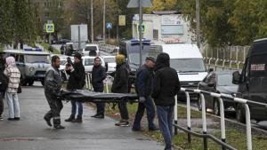 15 вече са загиналите при стрелбата в училище в руския