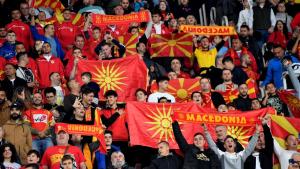 Футболната федерация на Северна Македония бе глобено с общо 14