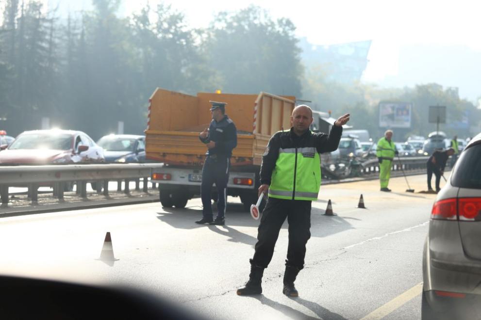  Автобус на градския превоз катастрофира на Цариградско шосе 