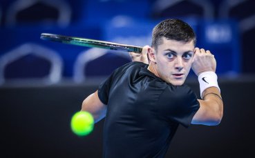 Александър Лазаров се класира за полуфиналите на международния турнир по
