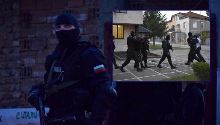 a - НА ПРАГА НА ИЗБОРИТЕ: Мобилизираха жандармерията и полицията в редица градове срещу купуването на гласове (ВИДЕО и СНИМКИ)