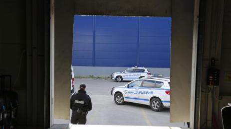 машини ескорт