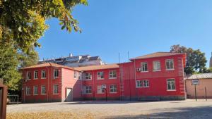 училище покрив ремонт пожар Пловдив