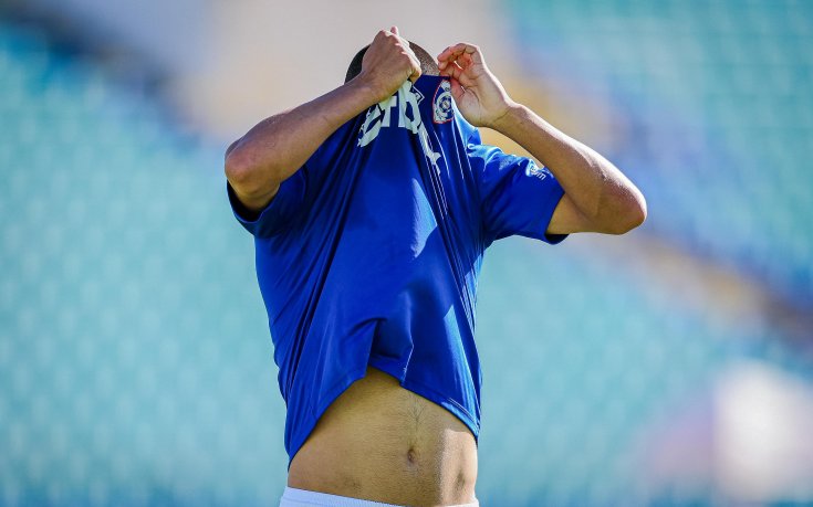 Грозни сцени: Нападнаха юноша на Спартак Варна с бухалка