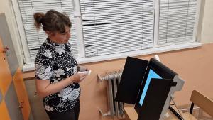 избори гласуване машини бюлетина