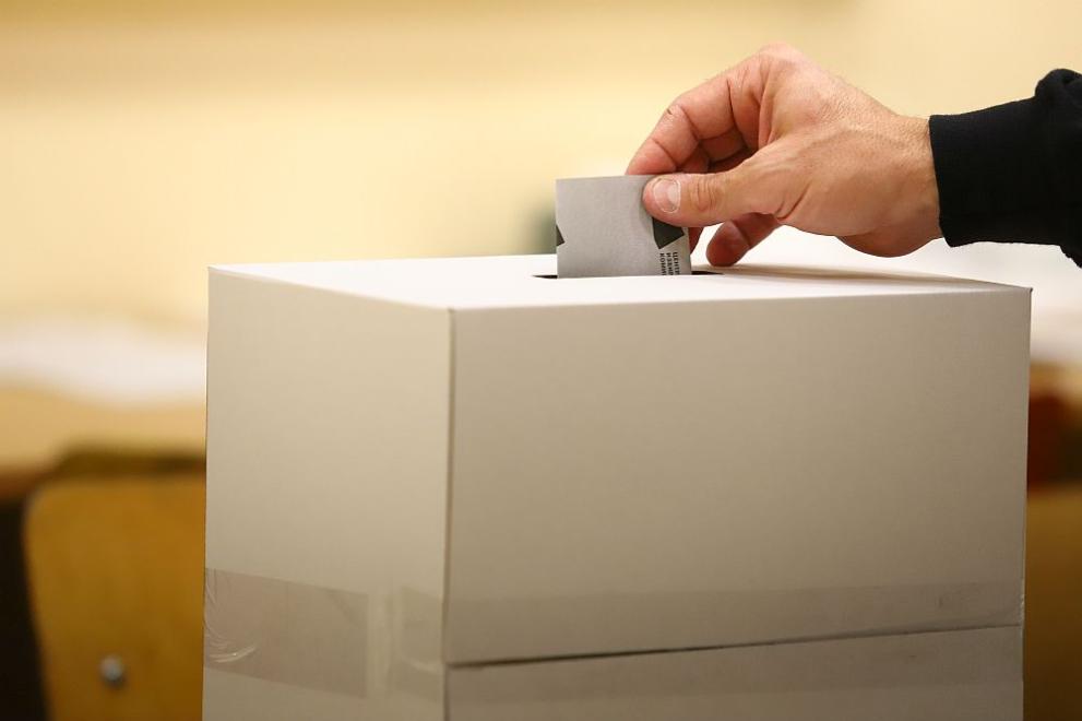 Отстранени са проблемите с машини за гласуване в Смолянски избирателен район,