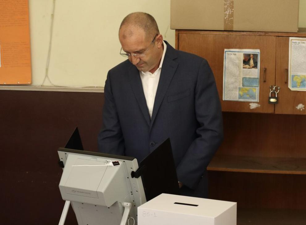  Румен Радев 