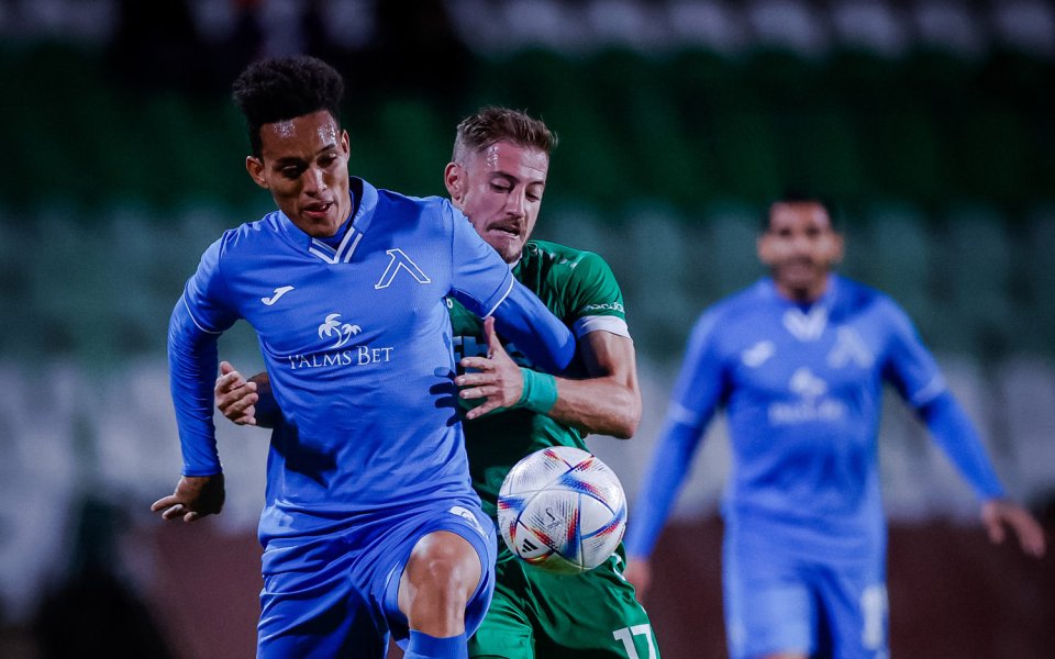 Берое и Левски закриват днешната програма в efbet Лига. Срещата