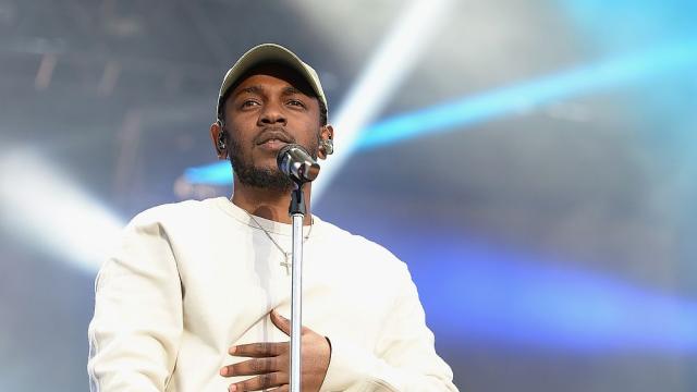 Рапърът Кендрик Ламар е големият победител на наградите БЕТ за хип-хоп 