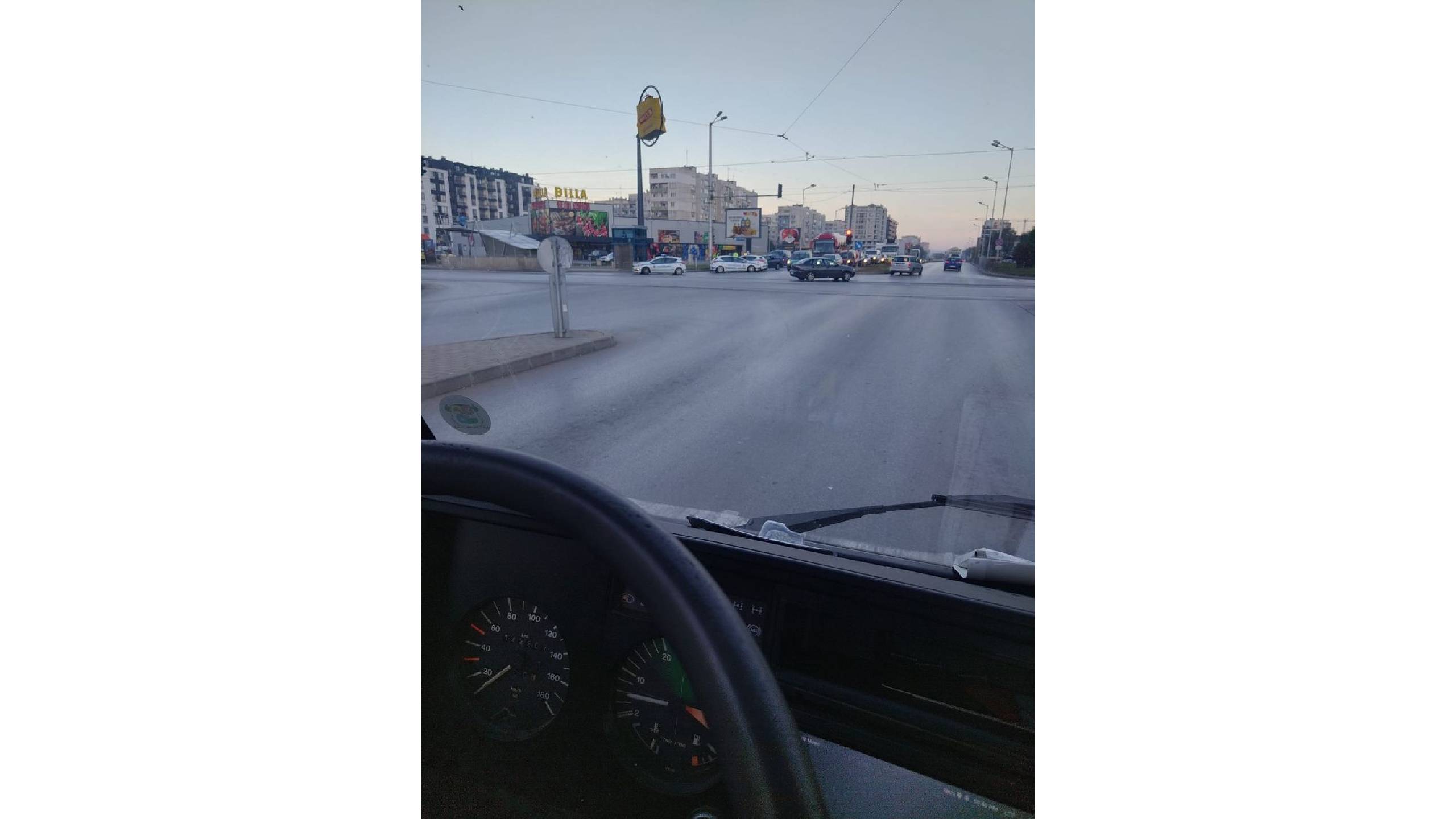 гонка мигранти