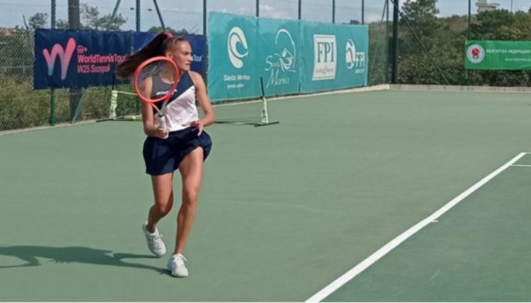 Денислава Глушкова - Денислава Глушкова отказа унгарка и ще играе за титлата в Созопол