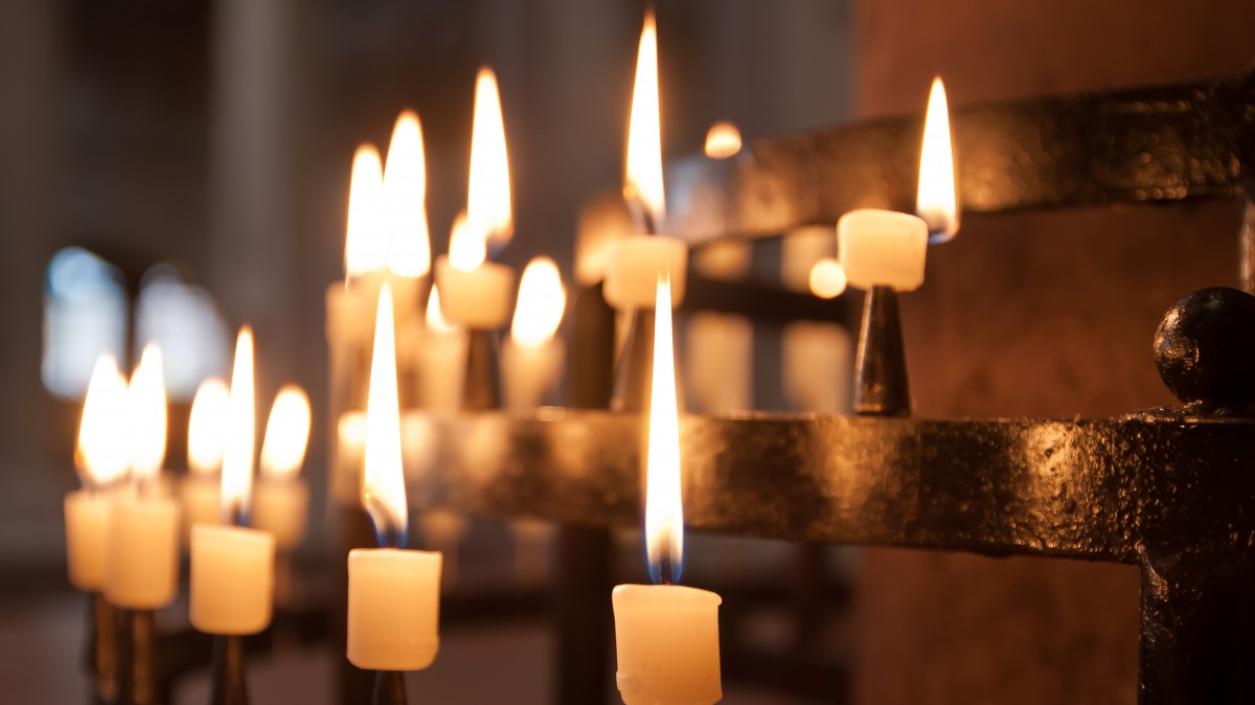 Почитаме Св.Архангел Михаил-символ на доброто и светлината