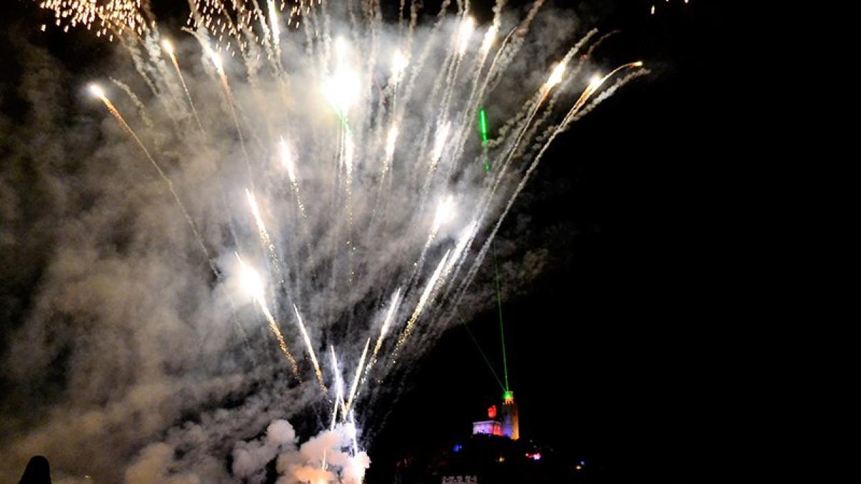 Велико Търново празнува с голямо хоро, шествие и много концерти